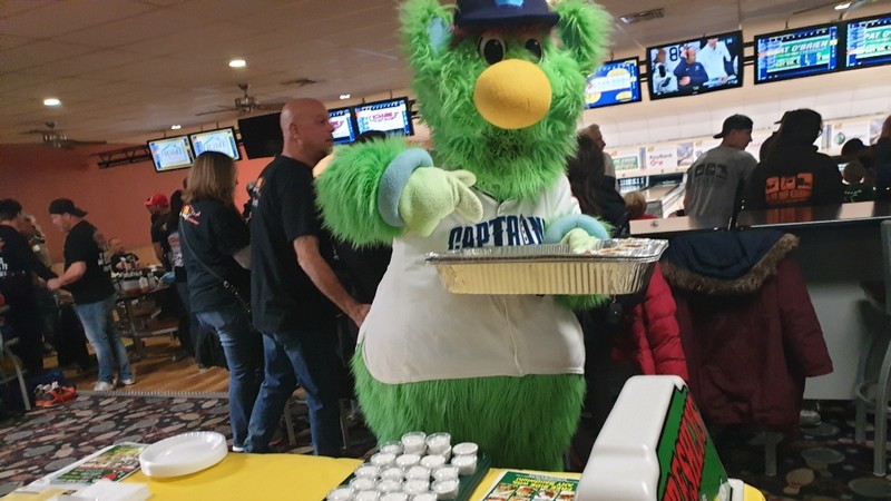 Freshlys at Willoughby Chamber of Commerce Turkey Bowl 2019